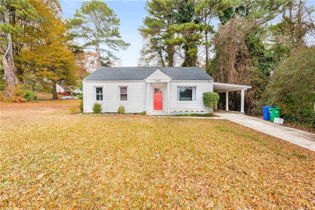 2 bedroom, 1 bathroom, 816 sq ft single family residence sold at 1840 Brannen Road, Atlanta, GA 30316