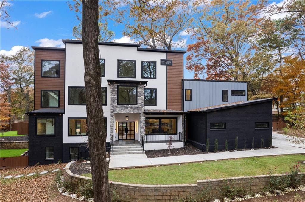 6 bedroom, 9 bathroom single family residence sold at 1198 Milmar Drive, Atlanta, GA 30327