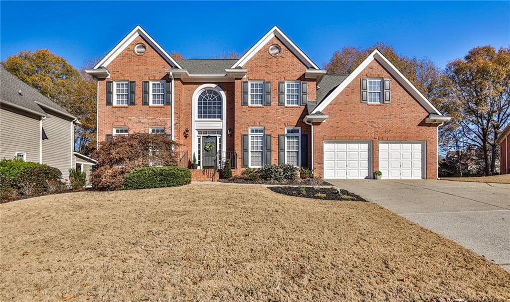 4 bedroom, 3 bathroom, 3,289 sq ft single family residence sold at 1881 Waltham Circle, Marietta, GA 30062