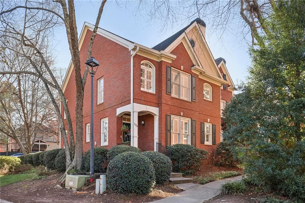 1184 Brookhaven Glen, Brookhaven, GA 30319 — most recent listing photo