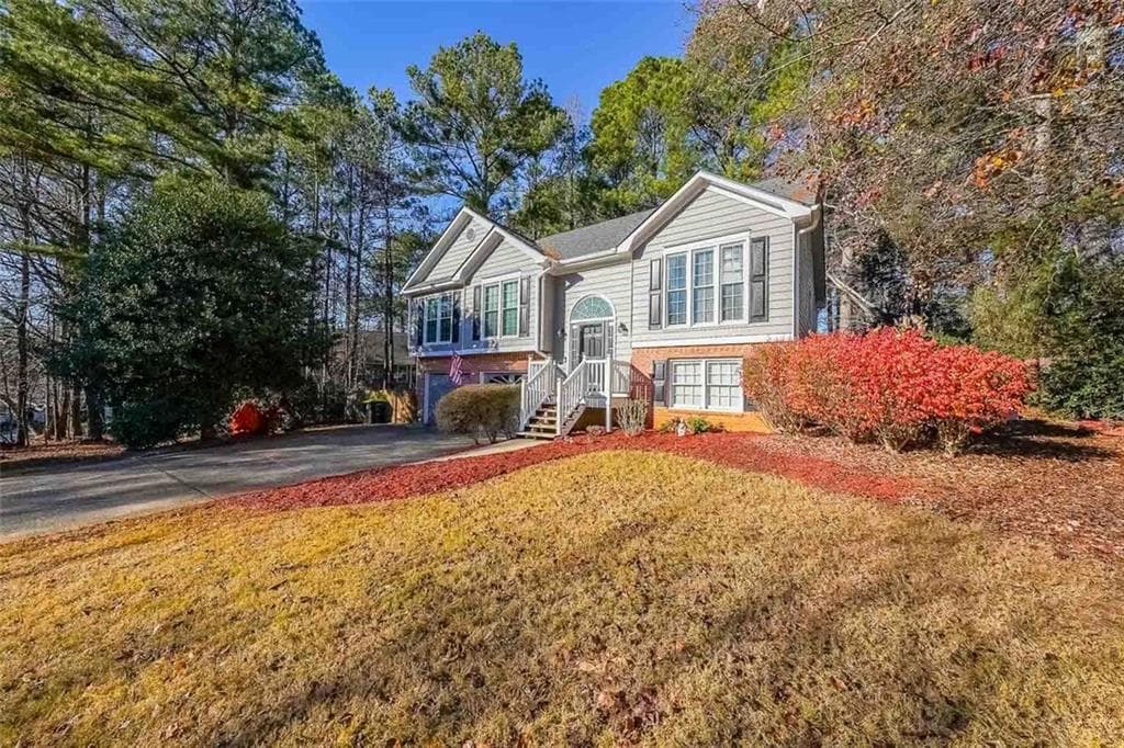 3 bedroom, 2 bathroom single family residence sold at 242 Viola Drive, Dallas, GA 30157