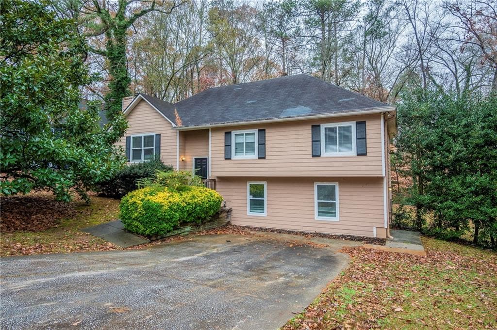 6616 Crossing Creek Point, Austell, GA 30168 — most recent listing photo