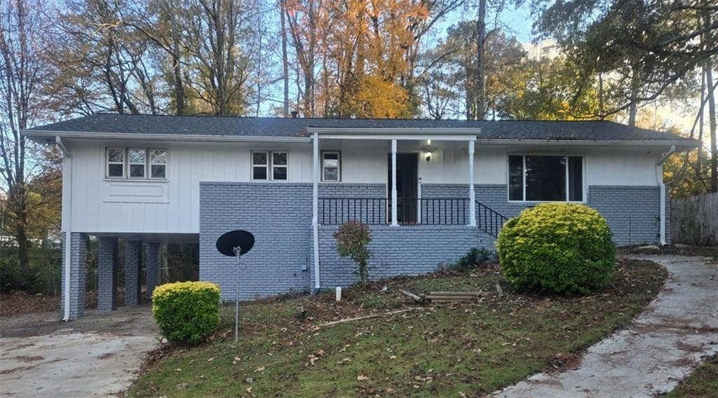 4 bedroom, 3 bathroom, 1,412 sq ft single family residence sold at 2652 Winthrop Road, Atlanta, GA 30337