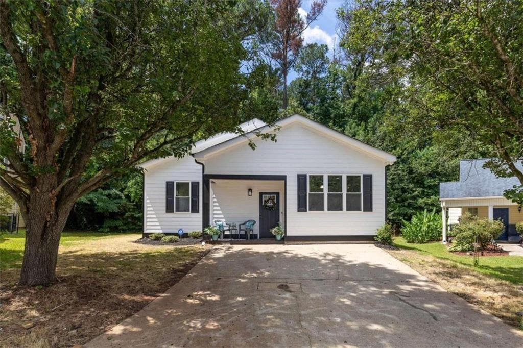 3 bedroom, 2 bathroom, 1,500 sq ft single family residence sold at 4193 Wingfoot Court, Decatur, GA 30035