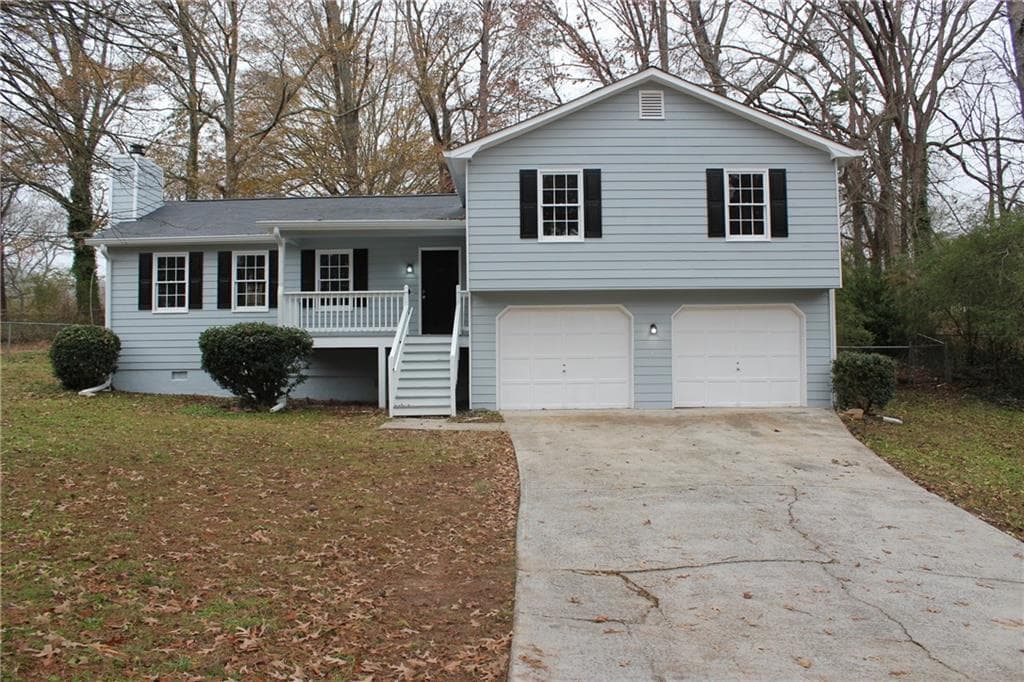 4 bedroom, 2 bathroom, 2,103 sq ft single family residence sold at 4229 Castle Gate Drive, Snellville, GA 30039