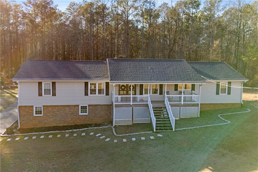 3681 Summit Drive, Acworth, GA 30101 — most recent listing photo
