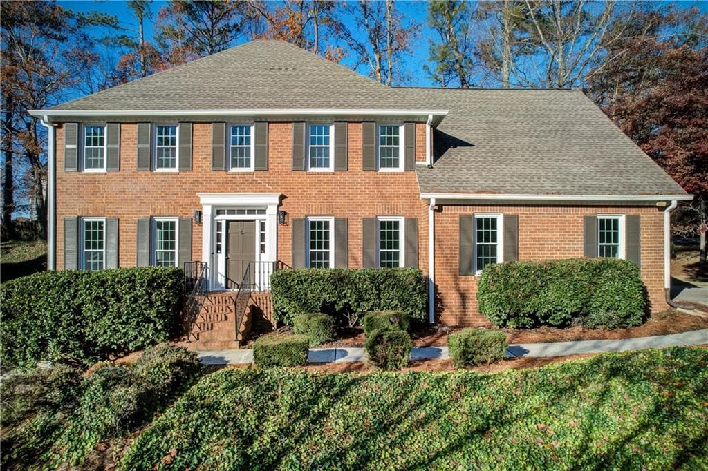 5 bedroom, 4 bathroom, 4,302 sq ft single family residence sold at 4799 Fairville Court, Marietta, GA 30062