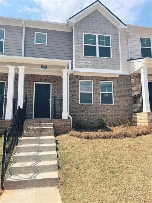 3 bedroom, 3 bathroom townhouse sold at 1029 Cades Walk, Lawrenceville, GA 30045