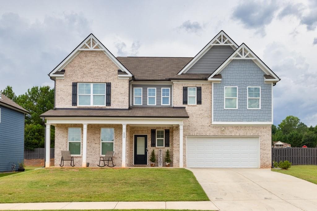 4 bedroom, 4 bathroom single family residence sold at 523 Paxton Lane, Jefferson, GA 30549