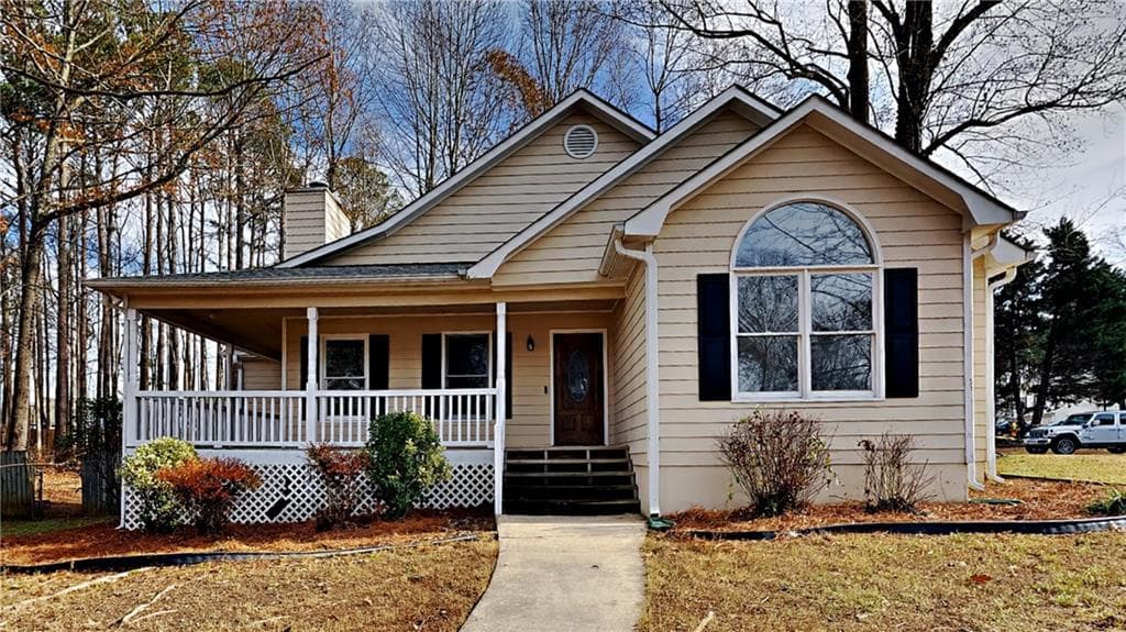3 bedroom, 2 bathroom single family residence sold at 1745 Wynfield Lane, Auburn, GA 30011