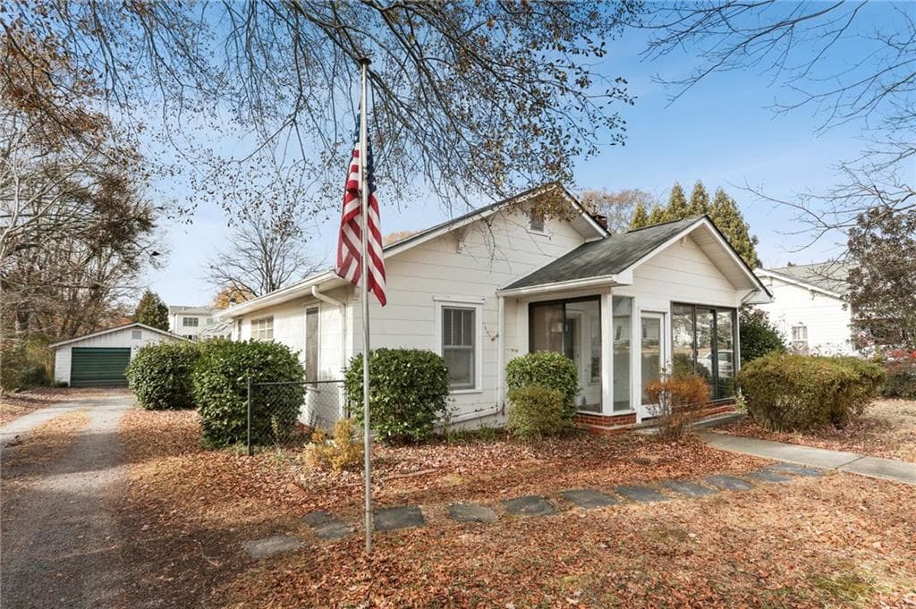 2650 Highland Avenue, Smyrna, GA 30080 — most recent listing photo