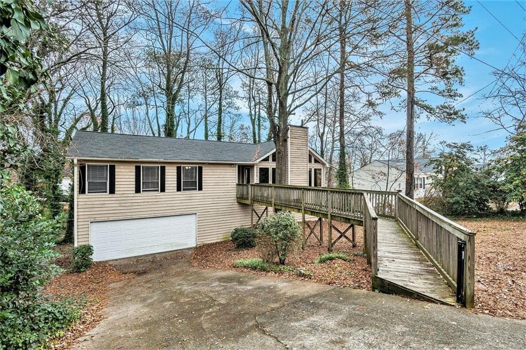 3 bedroom, 2 bathroom, 1,618 sq ft single family residence sold at 3354 MILLINOCKET Road, Marietta, GA 30062