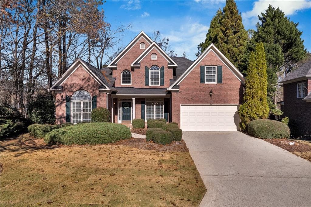 3 bedroom, 4 bathroom single family residence sold at 3855 River Hollow Run, Peachtree Corners, GA 30096