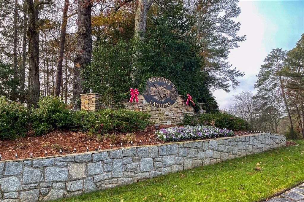 1845 Branch Valley Drive, Roswell, GA 30076 — most recent listing photo