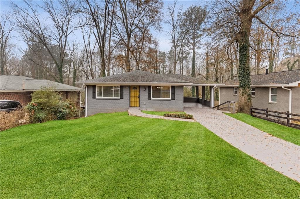 4 bedroom, 2 bathroom, 1,184 sq ft single family residence sold at 331 E Rhinehill Road, Atlanta, GA 30315