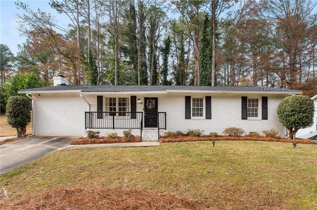 2590 Rolling View Drive, Smyrna, GA 30080 — most recent listing photo