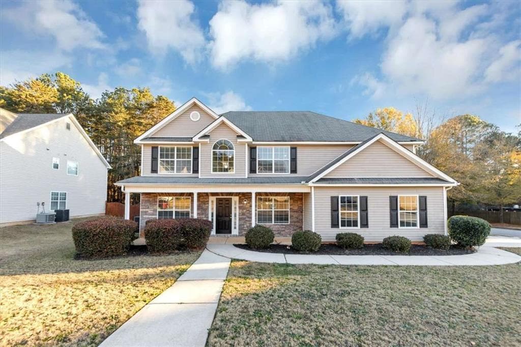 4 bedroom, 3 bathroom single family residence sold at 202 Millstone Drive, Hampton, GA 30228