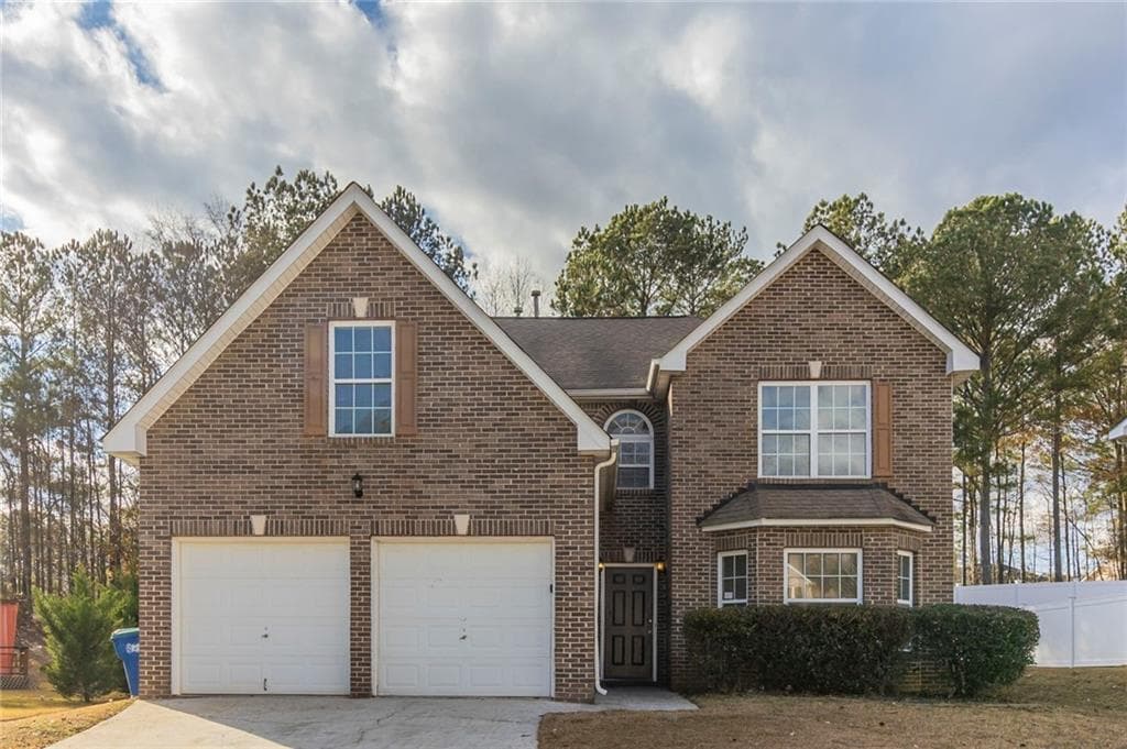 5 bedroom, 4 bathroom single family residence sold at 2443 Gilbert Drive, Atlanta, GA 30331