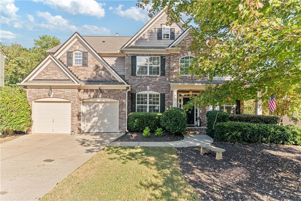6 bedroom, 6 bathroom, 4,198 sq ft single family residence sold at 935 Island Bluff Lane, Buford, GA 30518