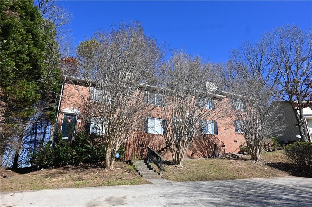 quadruplex sold at 3282 Highpoint Court, Snellville, GA 30078