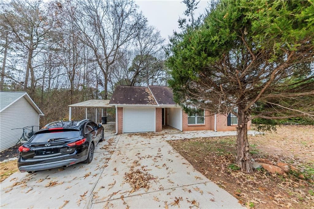 3 bedroom, 1 bathroom single family residence sold at 7355 Little Fawn Parkway, Palmetto, GA 30268