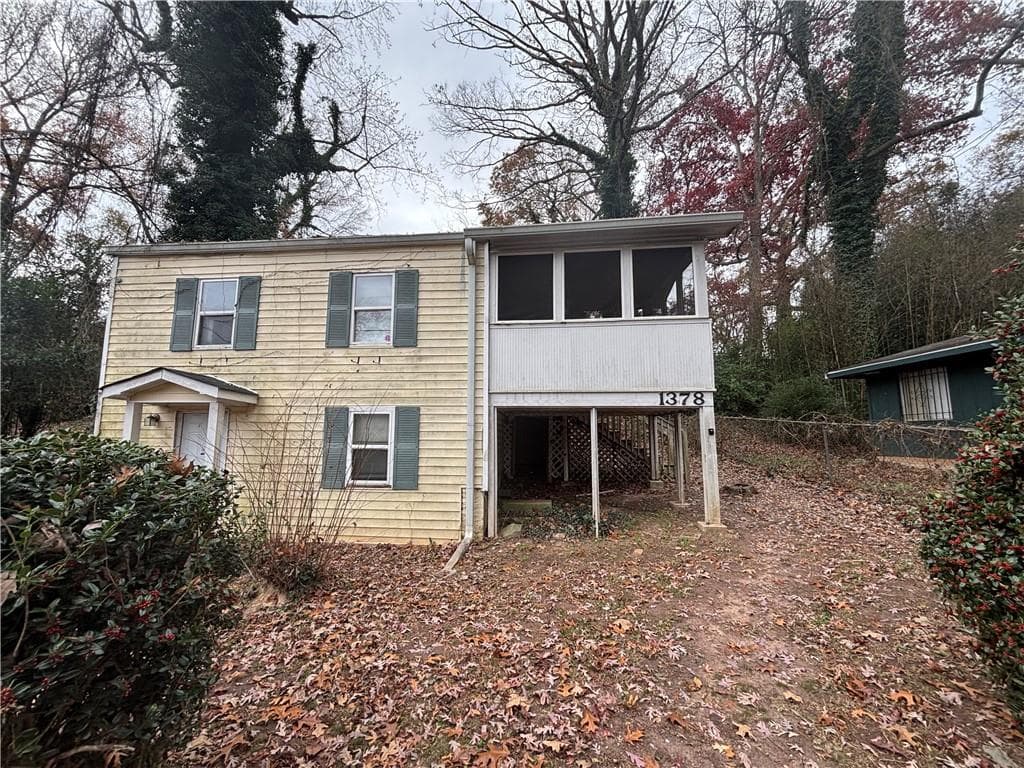 2 bedroom, 1 bathroom single family residence sold at 1378 Hawthorne Way, Atlanta, GA 30344