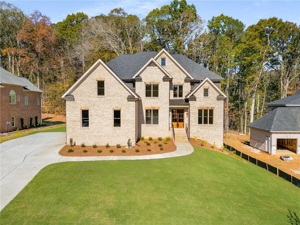5 bedroom, 5 bathroom, 4,800 sq ft single family residence sold at 5913 SW Bunting Lane, Atlanta, GA 30331