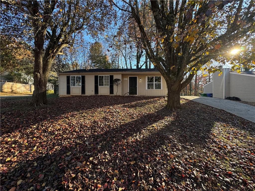 4207 Village Square Lane, Stone Mountain, GA 30083 — most recent listing photo