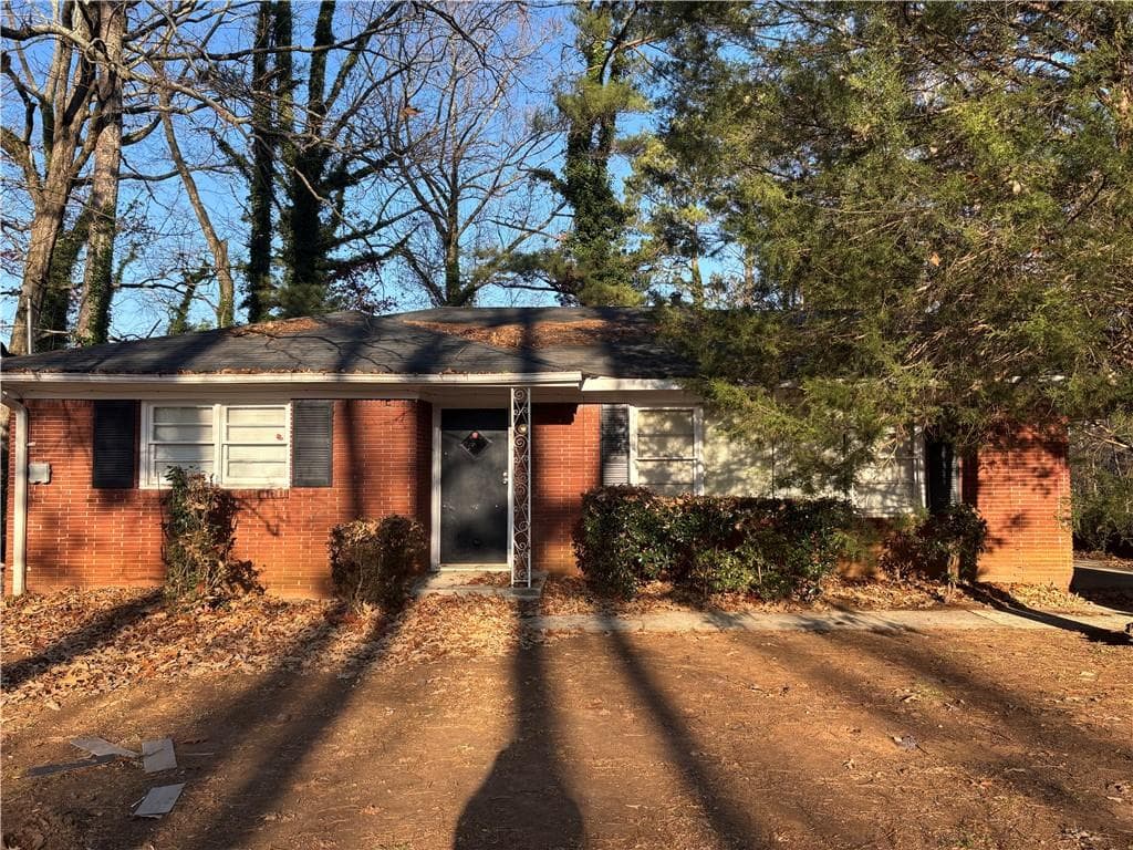 3 bedroom, 2 bathroom single family residence sold at 1657 Mcclelland Avenue, Atlanta, GA 30344