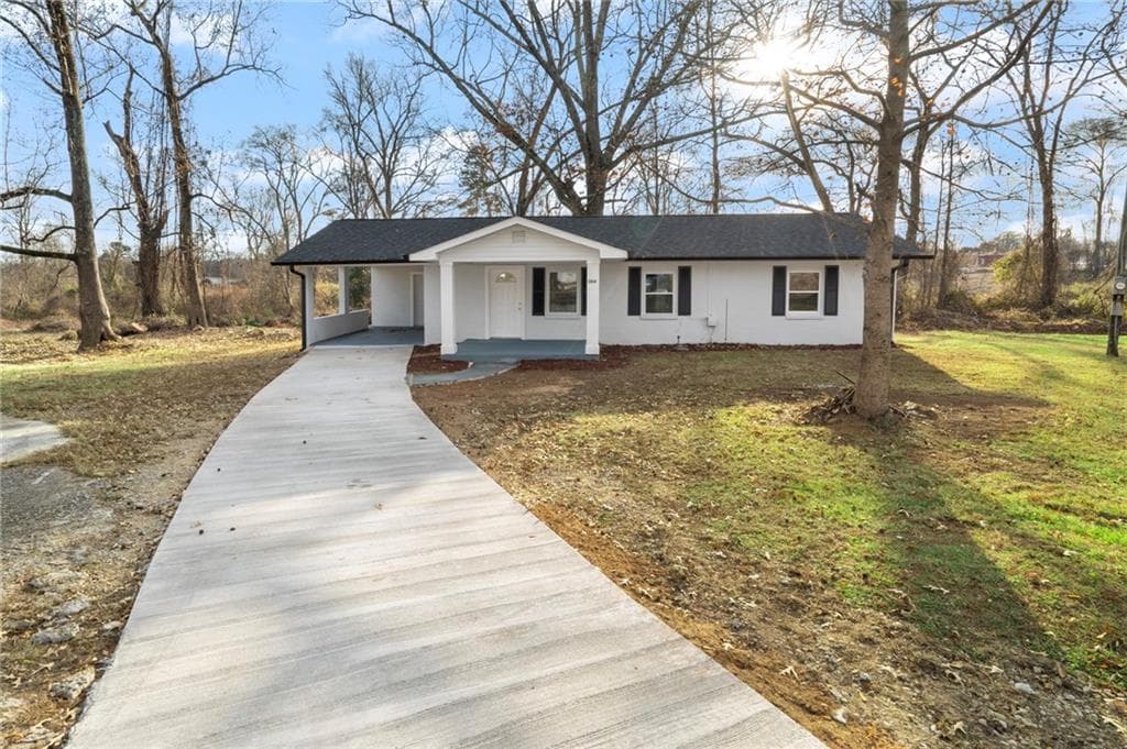 3 bedroom, 2 bathroom single family residence sold at 308 Pine Circle, Bowdon, GA 30108