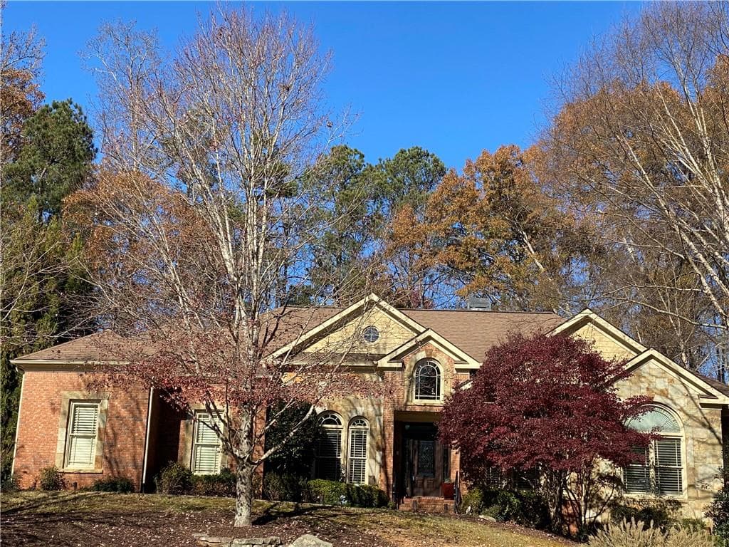 6070 Heritage Manor Drive, Cumming, GA 30040 — most recent listing photo