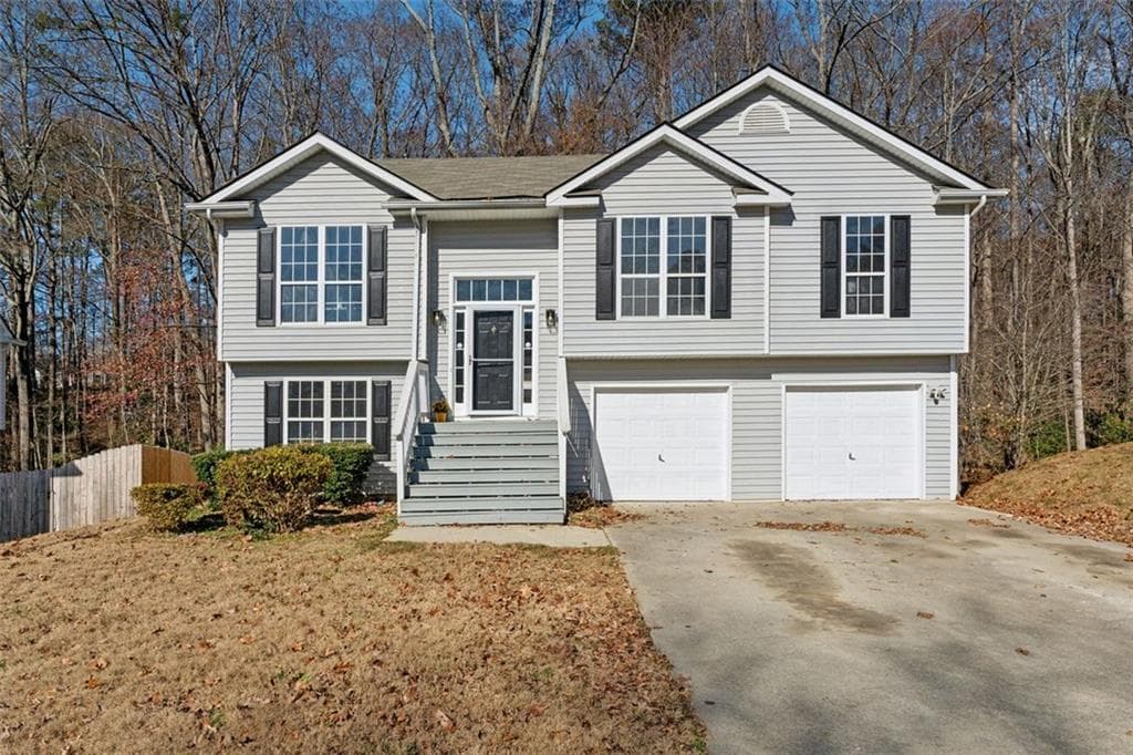 4 bedroom, 3 bathroom, 1,364 sq ft single family residence sold at 3851 KENNER Drive, Atlanta, GA 30331