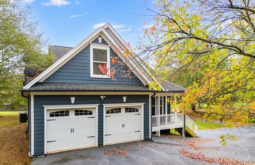 3 bedroom, 3 bathroom single family residence sold at 210 Pine Valley Road, Hiram, GA 30141