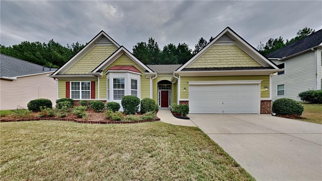 3 bedroom, 2 bathroom single family residence sold at 349 Southgate Drive, Locust Grove, GA 30248