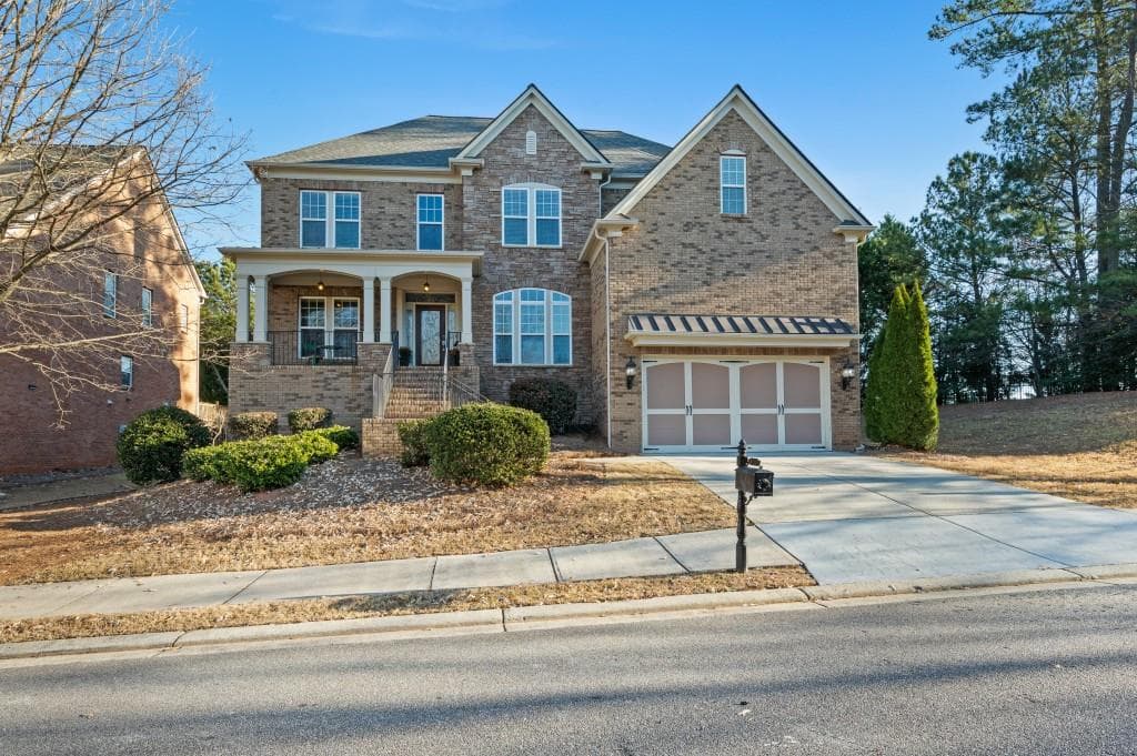 5 bedroom, 5 bathroom, 4,813 sq ft single family residence sold at 517 Lady Fern Point, Alpharetta, GA 30022