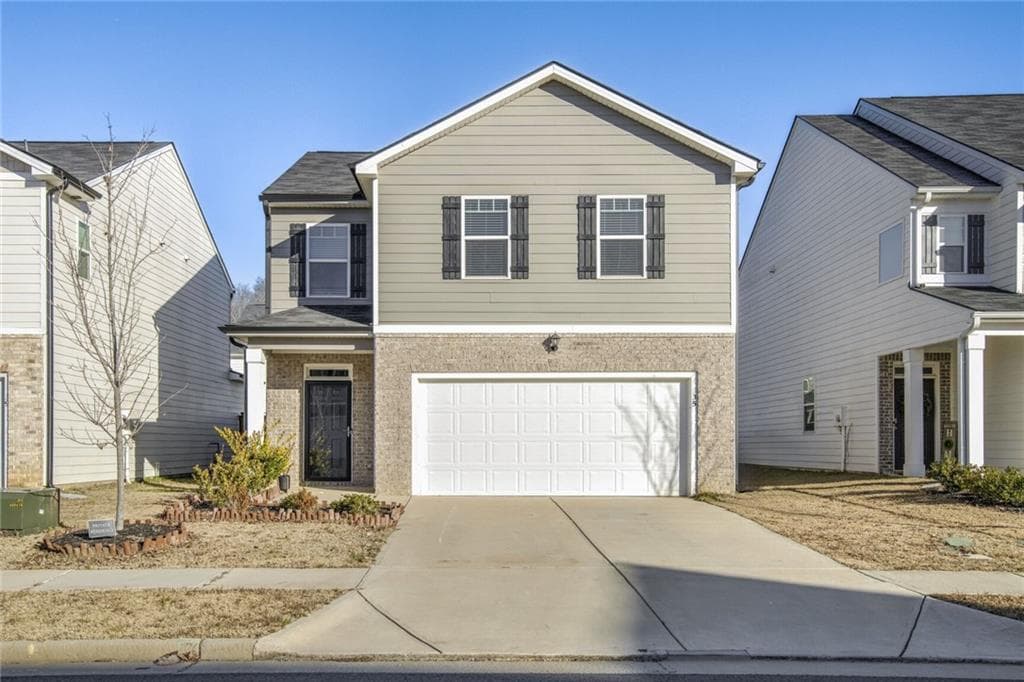 3 bedroom, 3 bathroom single family residence sold at 35 Cherry Tree Bend, Newnan, GA 30265