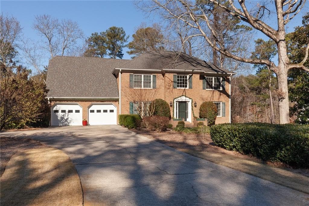 4327 Lake Chimney Court, Roswell, GA 30075 — most recent listing photo