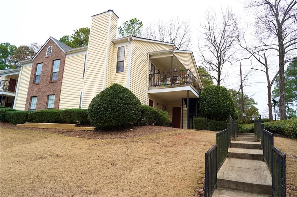 2 bedroom, 2 bathroom condominium sold at 691 WINDCHASE Lane, Stone Mountain, GA 30083