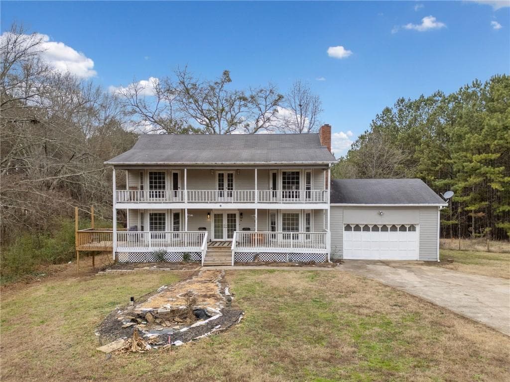 4 bedroom, 3 bathroom single family residence sold at 3076 Hopkins Road, Powder Springs, GA 30127