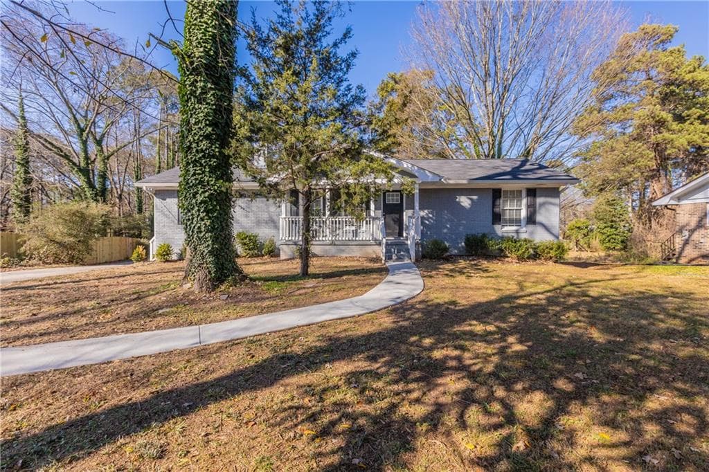 3 bedroom, 2 bathroom single family residence sold at 944 Rays Road, Stone Mountain, GA 30083