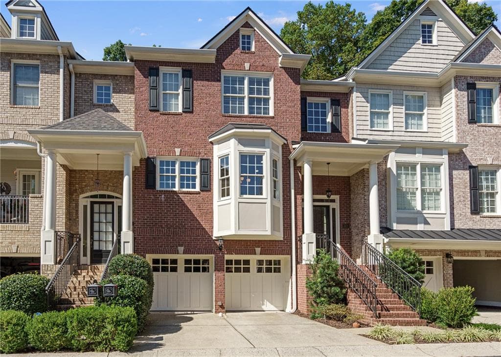 5920 Reddington Way, Sandy Springs, GA 30328 — most recent listing photo