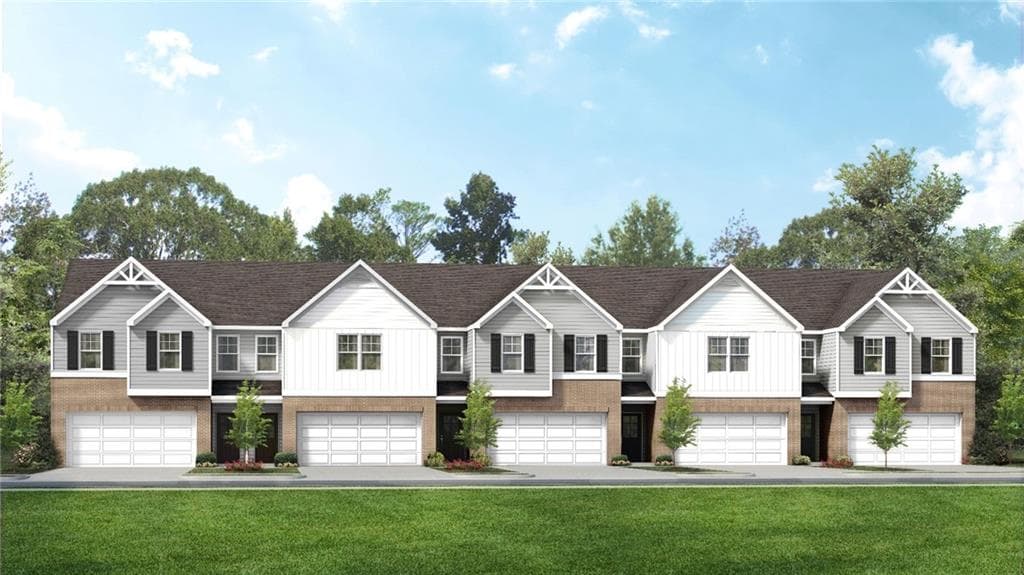 3 bedroom, 3 bathroom townhouse sold at 207 Sanctuary Drive, Mcdonough, GA 30253
