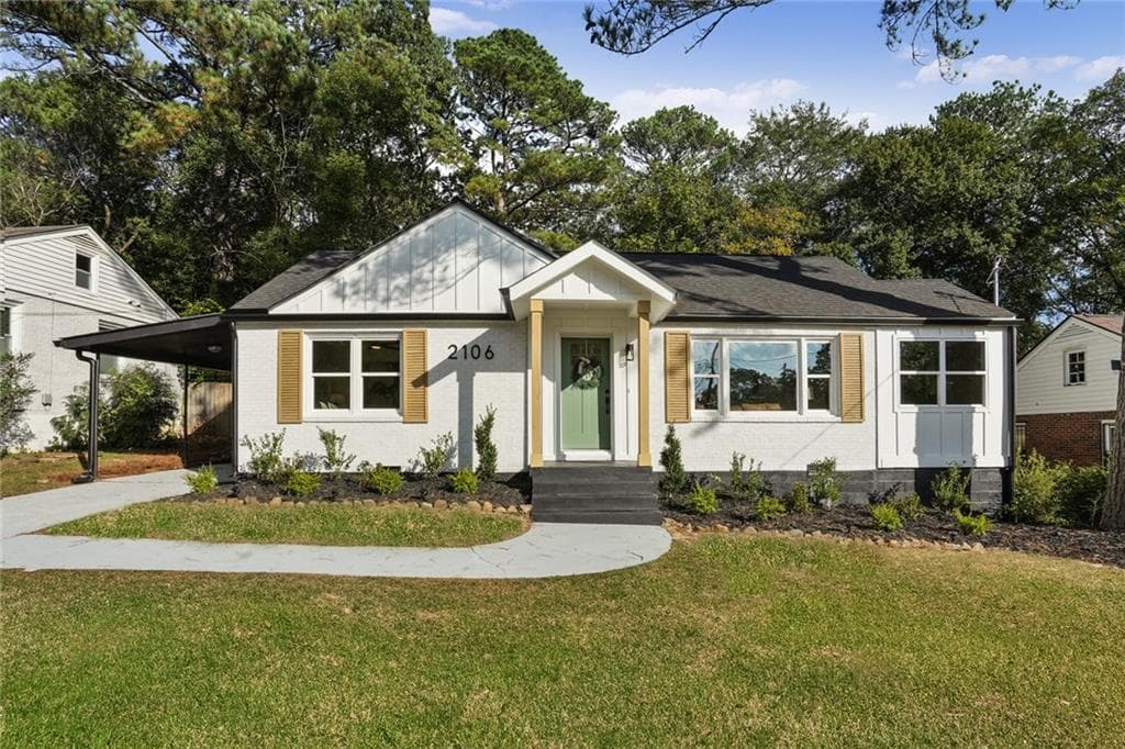 2 bedroom, 2 bathroom, 1,126 sq ft single family residence sold at 2106 Cloverdale, Atlanta, GA 30316