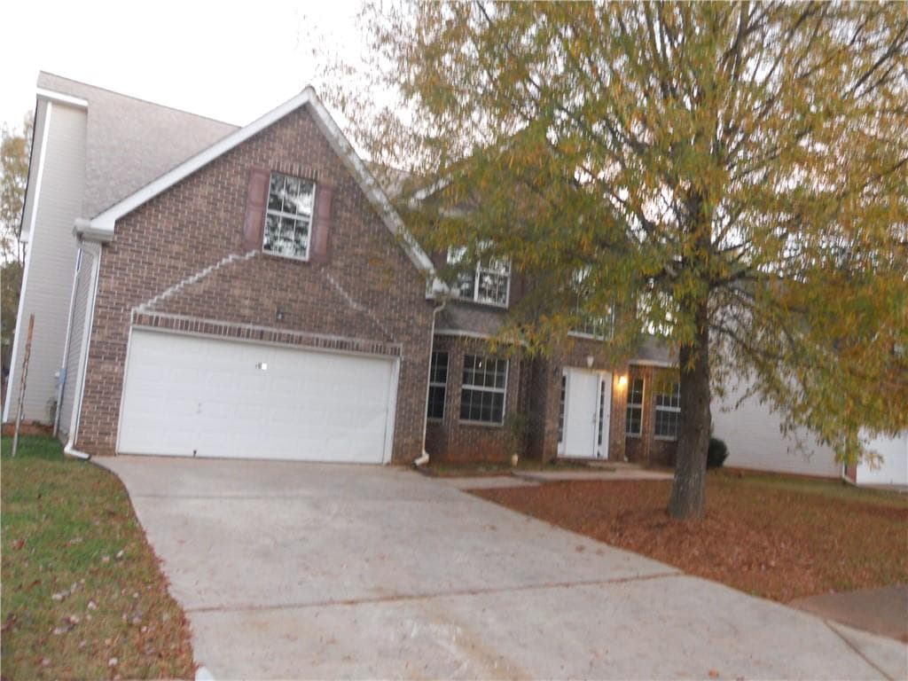 353 Kentwood Springs Drive, Hampton, GA 30228 — most recent listing photo