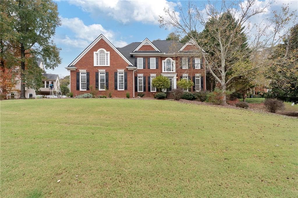 4 bedroom, 4 bathroom single family residence sold at 2519 Dunhaven Glen, Snellville, GA 30078