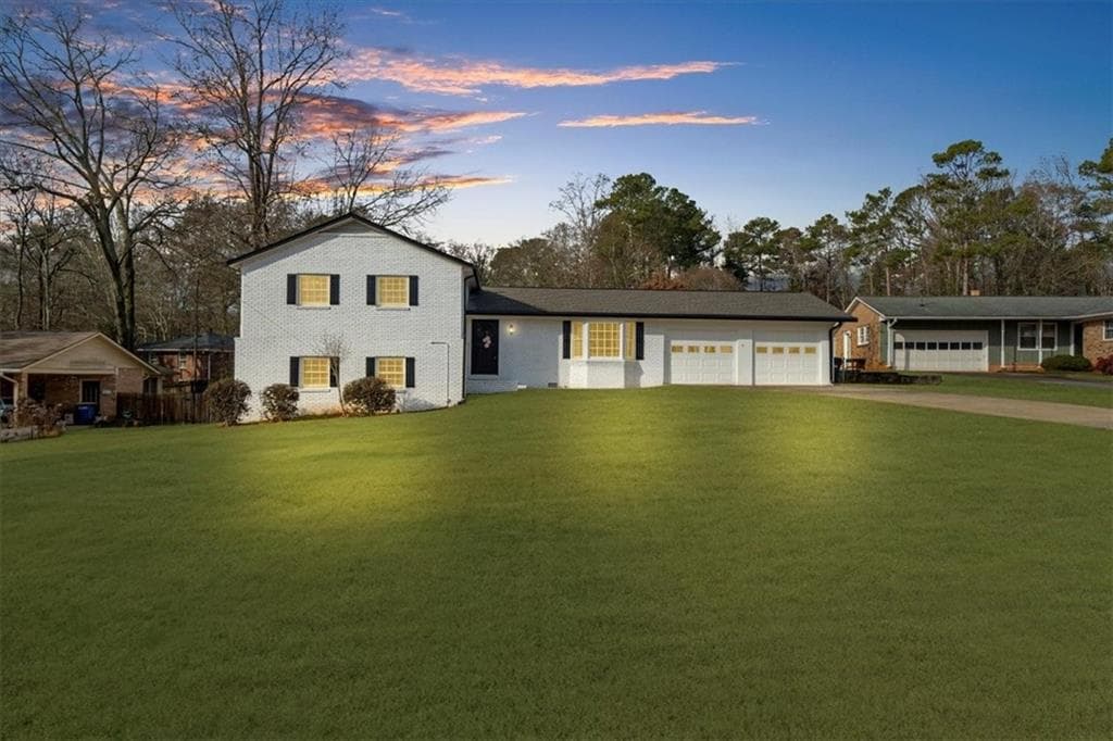4 bedroom, 3 bathroom, 2,199 sq ft single family residence sold at 1143 Wonder Lane, Marietta, GA 30062