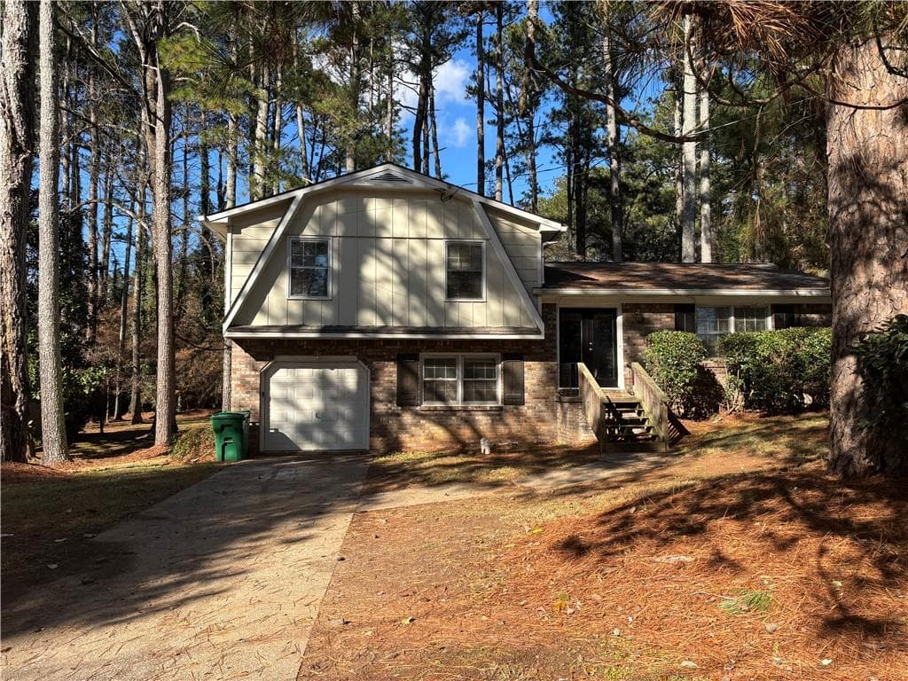2534 Sharpsburg Court, Decatur, GA 30034 — most recent listing photo