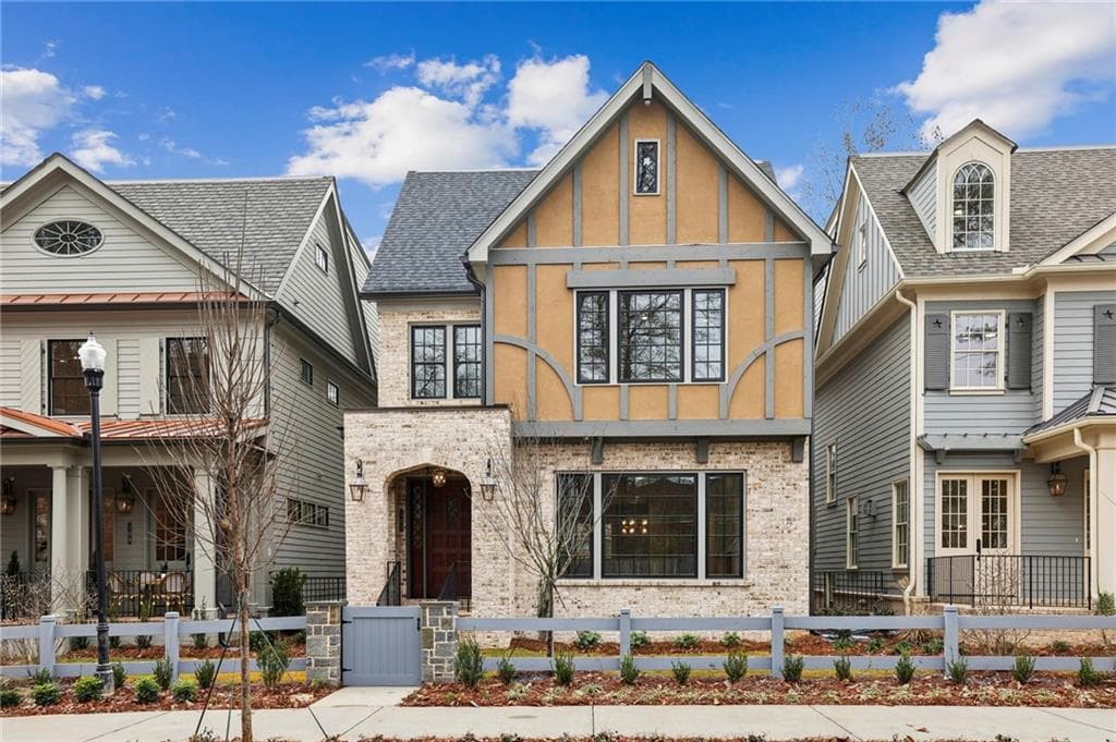 3 bedroom, 4 bathroom, 3,473 sq ft single family residence sold at 107 Cumming Street, Alpharetta, GA 30009
