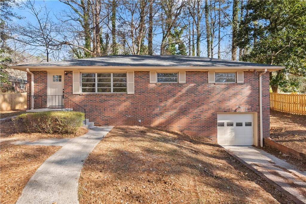3 bedroom, 2 bathroom single family residence sold at 2299 Beaver Creek Road, Smyrna, GA 30080