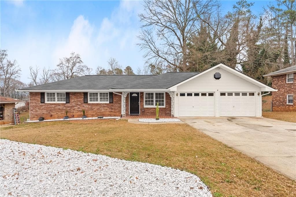 5 bedroom, 3 bathroom, 2,624 sq ft single family residence under contract at 1283 Woodleigh Road, Marietta, GA 30008